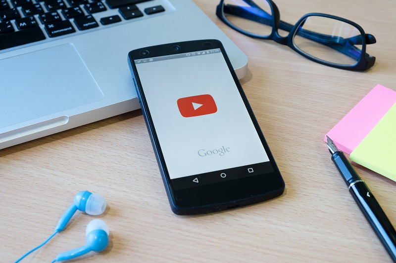 Como regularizar os ganhos do YouTube?